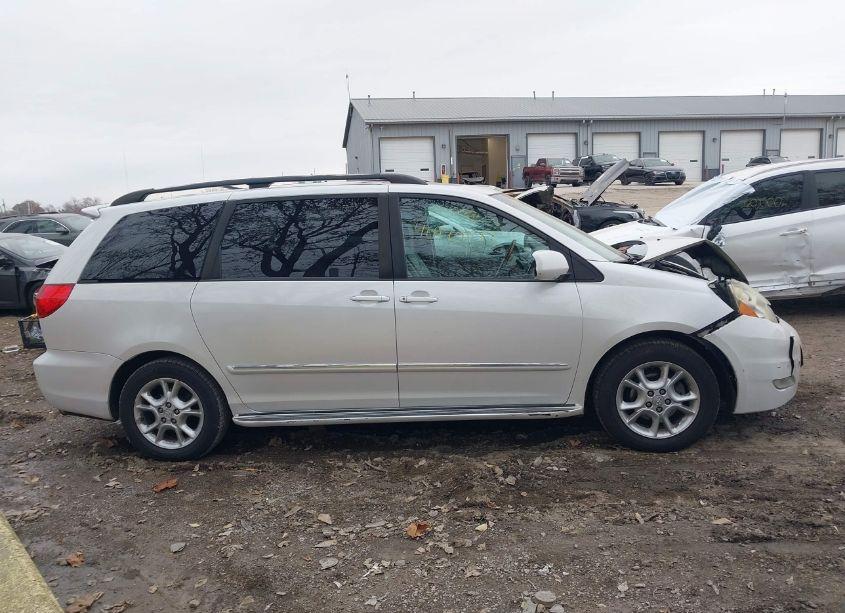 Photo 13 of 2006 Toyota Sienna XLE LIMITED (VIN 5TDZA22C76S535856)