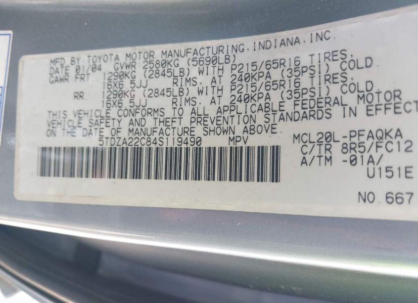 Photo 9 of 2004 Toyota Sienna XLE (VIN 5TDZA22C84S119490)