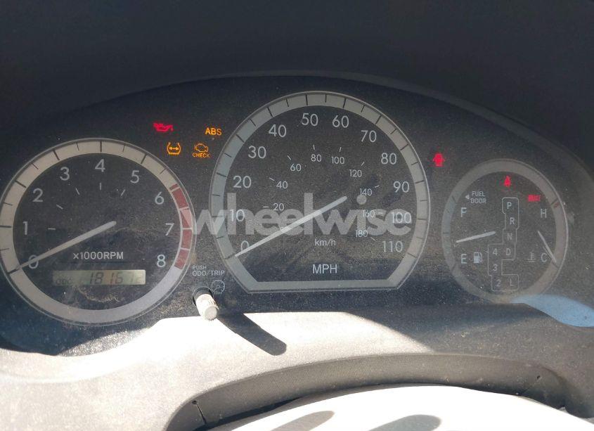 Photo 7 of 2004 Toyota Sienna XLE (VIN 5TDZA22C84S147404)