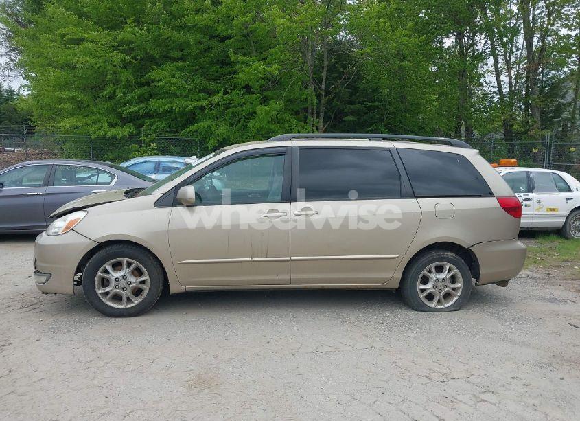 Photo 12 of 2004 Toyota Sienna XLE/XLE LIMITED (VIN 5TDZA22C84S160153)