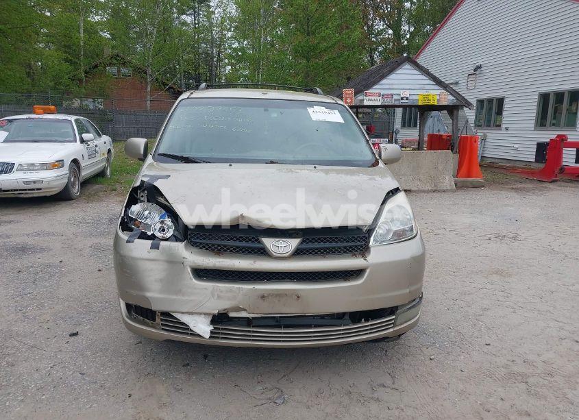 Photo 13 of 2004 Toyota Sienna XLE/XLE LIMITED (VIN 5TDZA22C84S160153)