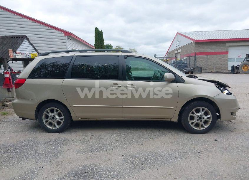 Photo 14 of 2004 Toyota Sienna XLE/XLE LIMITED (VIN 5TDZA22C84S160153)