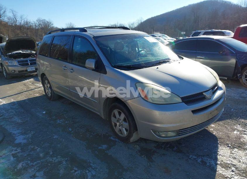 2004 Toyota Sienna XLE (VIN 5TDZA22C84S171251) main photo