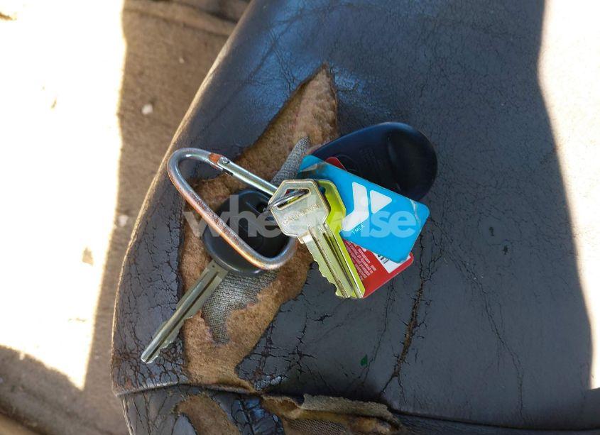 Photo 11 of 2004 Toyota Sienna XLE (VIN 5TDZA22C84S171251)