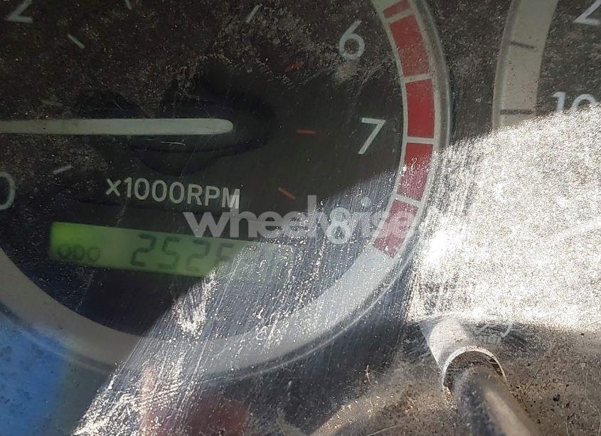 Photo 15 of 2004 Toyota Sienna XLE (VIN 5TDZA22C84S171251)