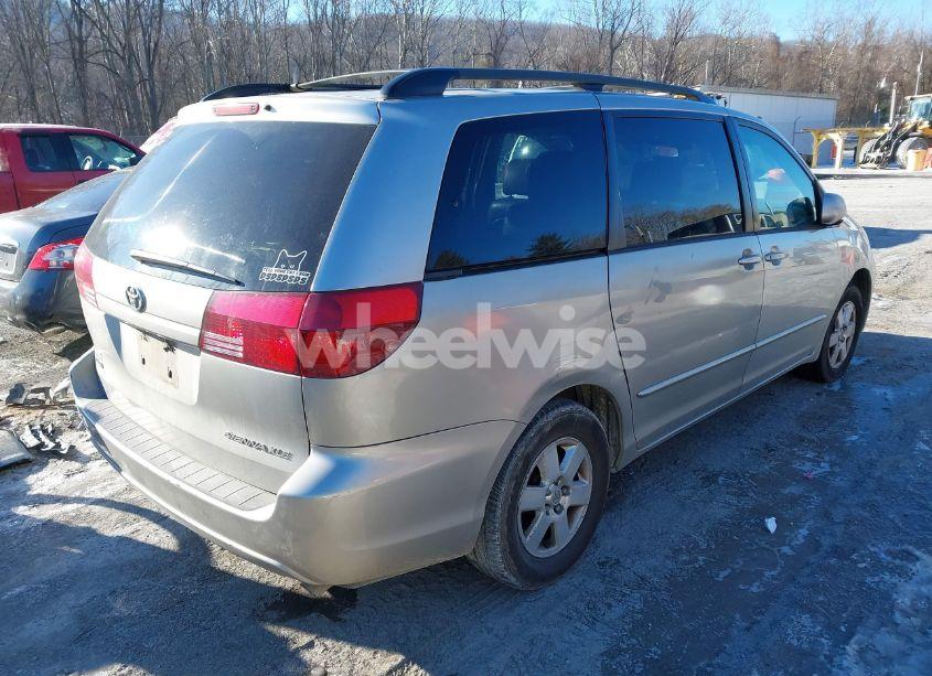 Photo 4 of 2004 Toyota Sienna XLE (VIN 5TDZA22C84S171251)