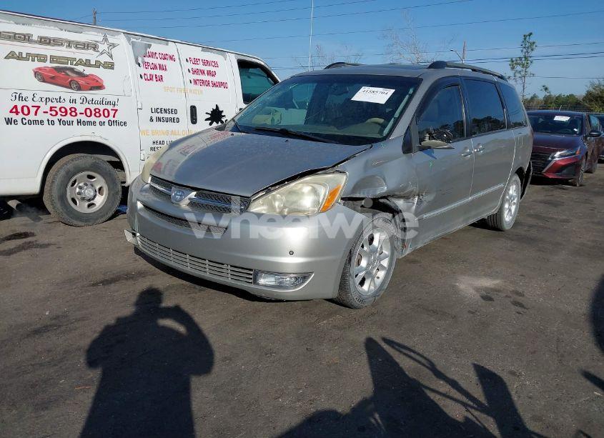 Photo 2 of 2004 Toyota Sienna XLE LIMITED (VIN 5TDZA22C84S218262)