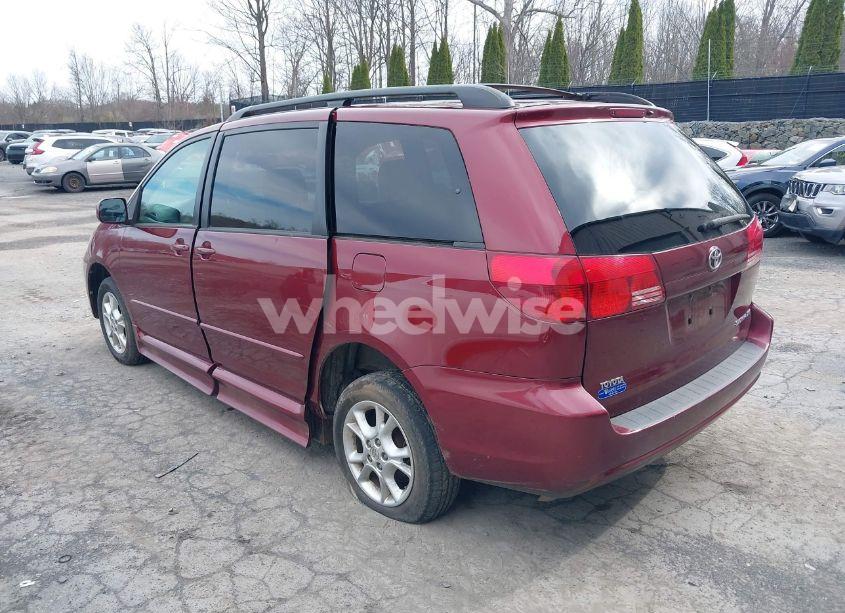 Photo 3 of 2005 Toyota Sienna XLE (VIN 5TDZA22C85S278883)