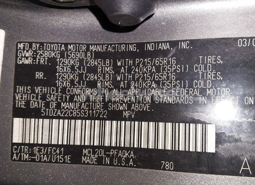Photo 9 of 2005 Toyota Sienna XLE (VIN 5TDZA22C85S311722)
