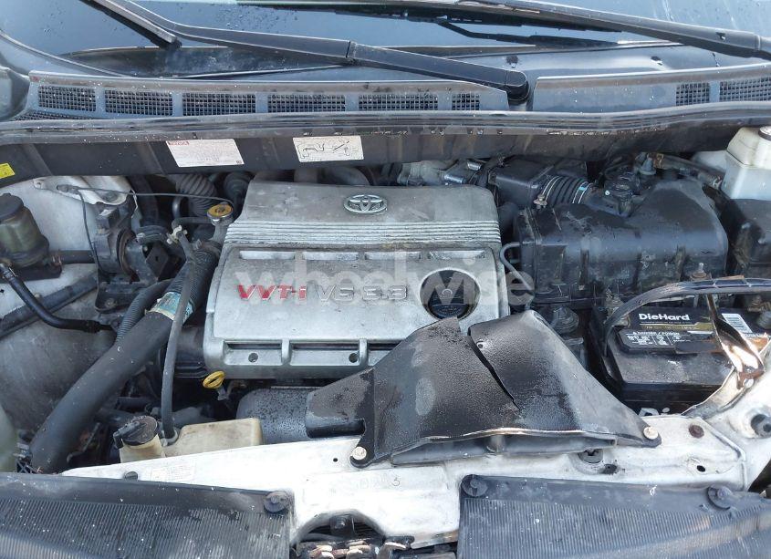 Photo 10 of 2005 Toyota Sienna XLE (VIN 5TDZA22C85S357406)