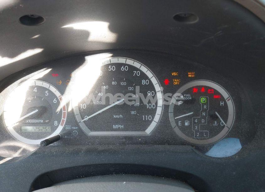 Photo 7 of 2005 Toyota Sienna XLE (VIN 5TDZA22C85S357406)