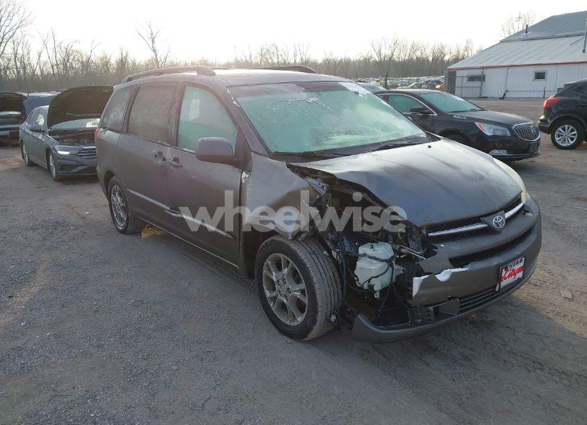 2005 Toyota Sienna XLE LIMITED (VIN 5TDZA22C85S357440) main photo