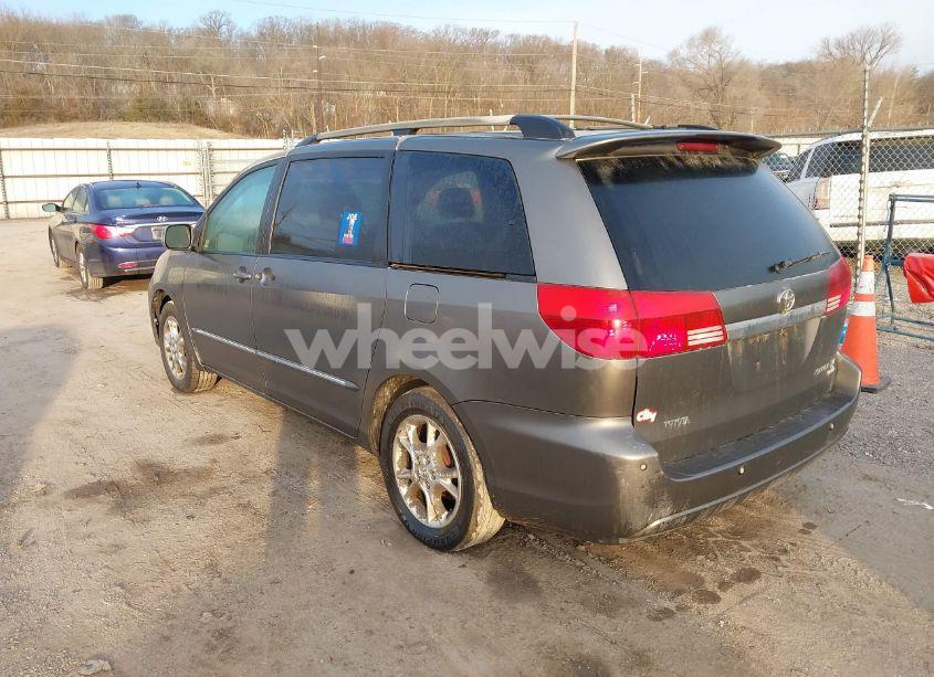 Photo 3 of 2005 Toyota Sienna XLE LIMITED (VIN 5TDZA22C85S357440)