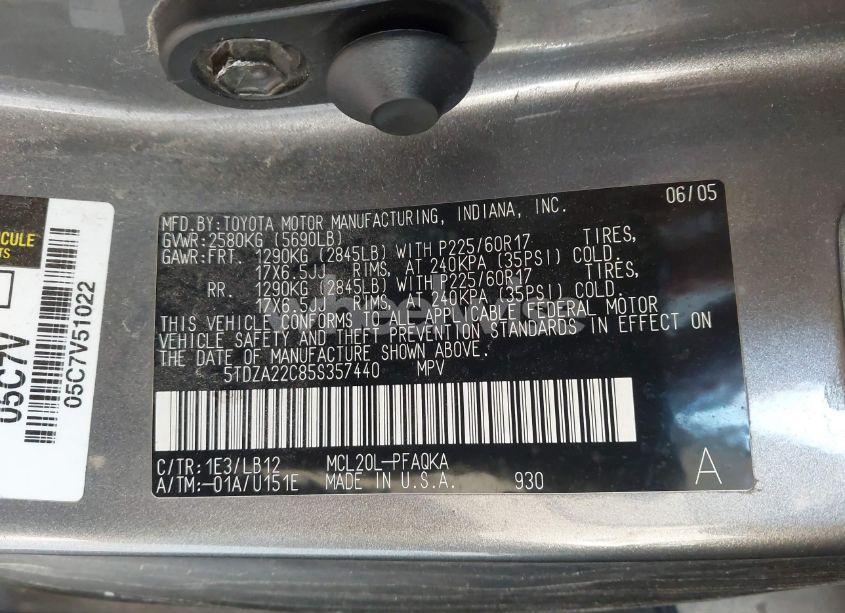 Photo 9 of 2005 Toyota Sienna XLE LIMITED (VIN 5TDZA22C85S357440)