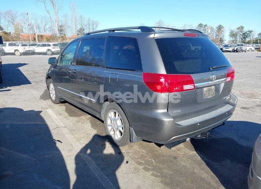 Photo 3 of 2005 Toyota Sienna XLE LIMITED (VIN 5TDZA22C85S378711)