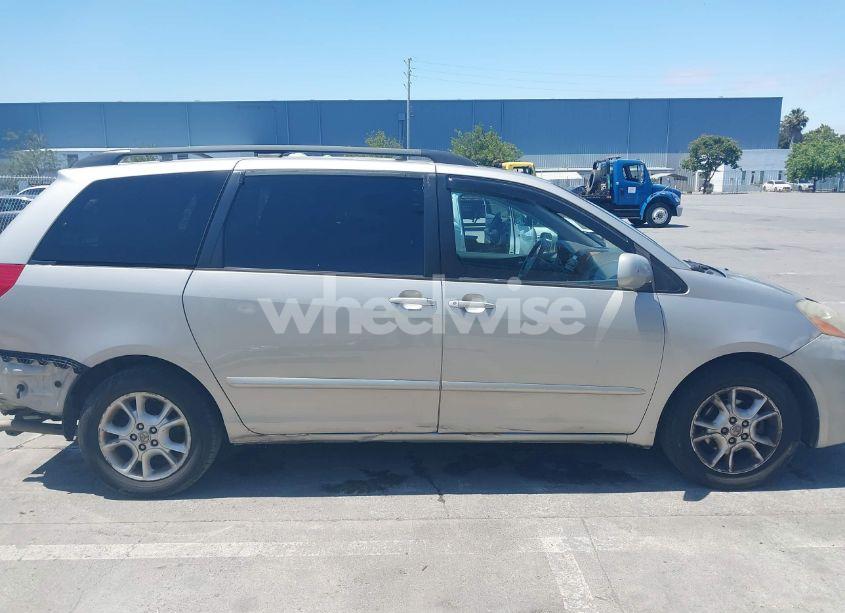 Photo 14 of 2006 Toyota Sienna XLE (VIN 5TDZA22C86S406976)