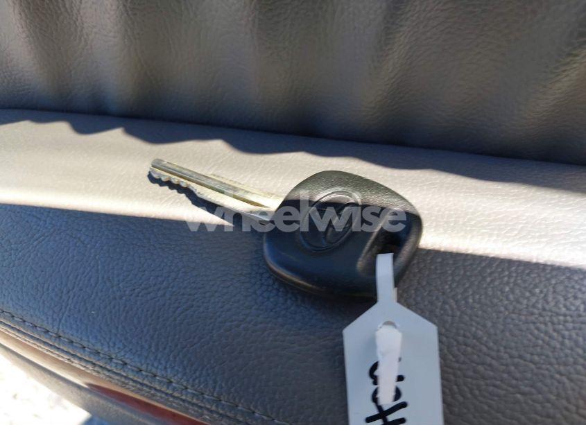 Photo 11 of 2006 Toyota Sienna XLE (VIN 5TDZA22C86S557414)