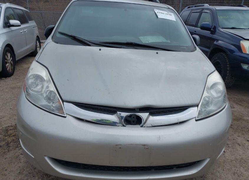 Photo 6 of 2006 Toyota Sienna XLE LIMITED (VIN 5TDZA22C86S562449)