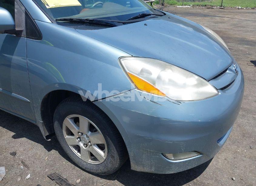 Photo 13 of 2006 Toyota Sienna XLE (VIN 5TDZA22C86S571796)