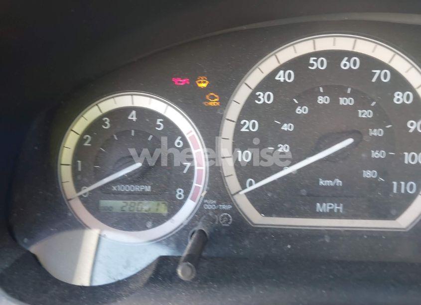 Photo 7 of 2004 Toyota Sienna XLE (VIN 5TDZA22C94S025134)