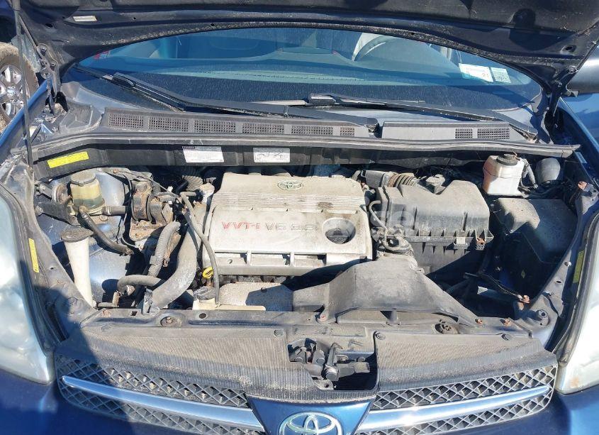 Photo 10 of 2004 Toyota Sienna XLE LIMITED (VIN 5TDZA22C94S081042)