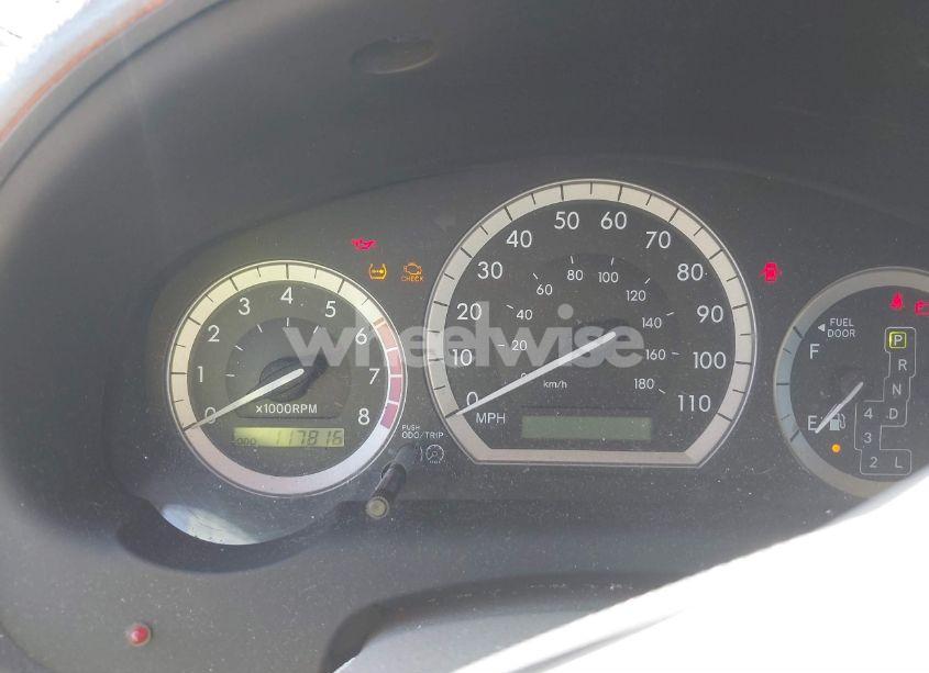 Photo 7 of 2004 Toyota Sienna XLE LIMITED (VIN 5TDZA22C94S081042)