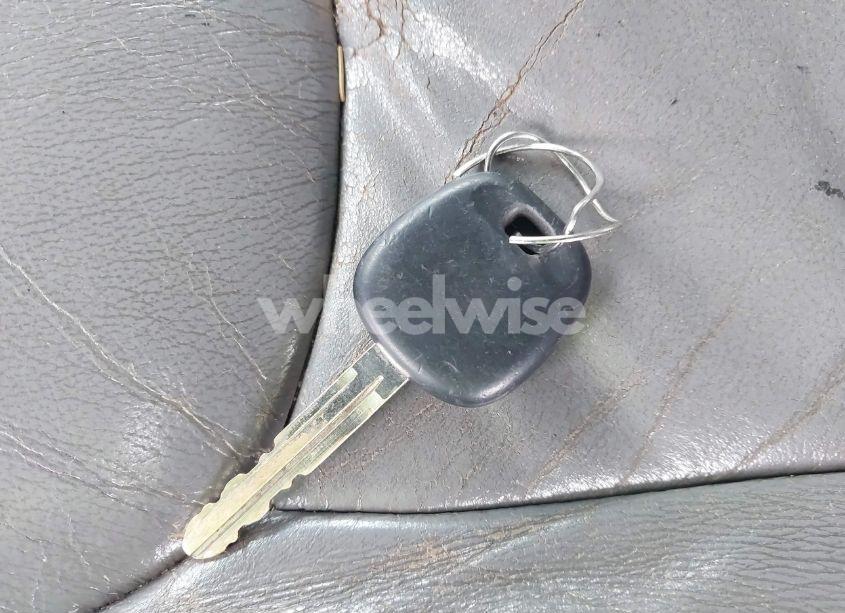 Photo 11 of 2004 Toyota Sienna XLE LIMITED (VIN 5TDZA22C94S103248)