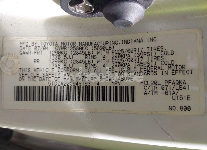 Photo 9 of 2004 Toyota Sienna XLE (VIN 5TDZA22C94S193114)