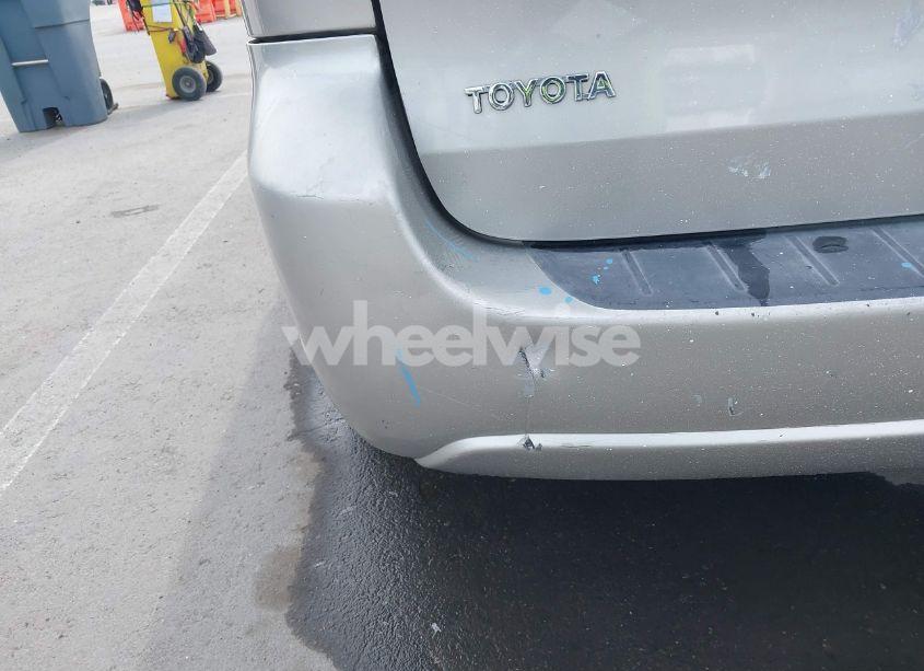 Photo 13 of 2005 Toyota Sienna XLE (VIN 5TDZA22C95S221592)