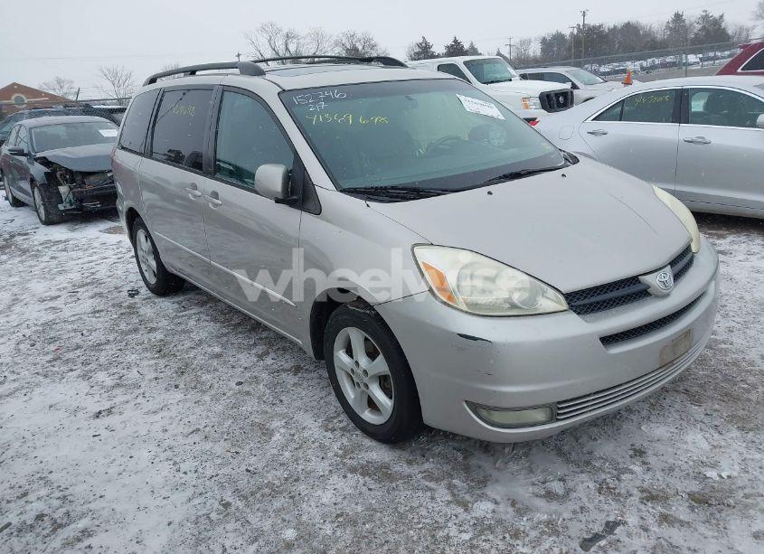 2005 Toyota Sienna XLE (VIN 5TDZA22C95S305055) main photo