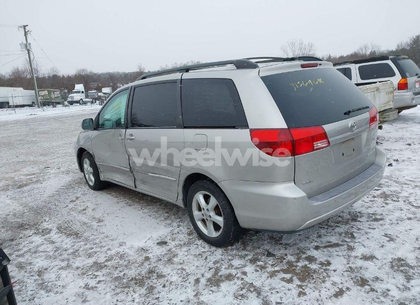 Photo 3 of 2005 Toyota Sienna XLE (VIN 5TDZA22C95S305055)