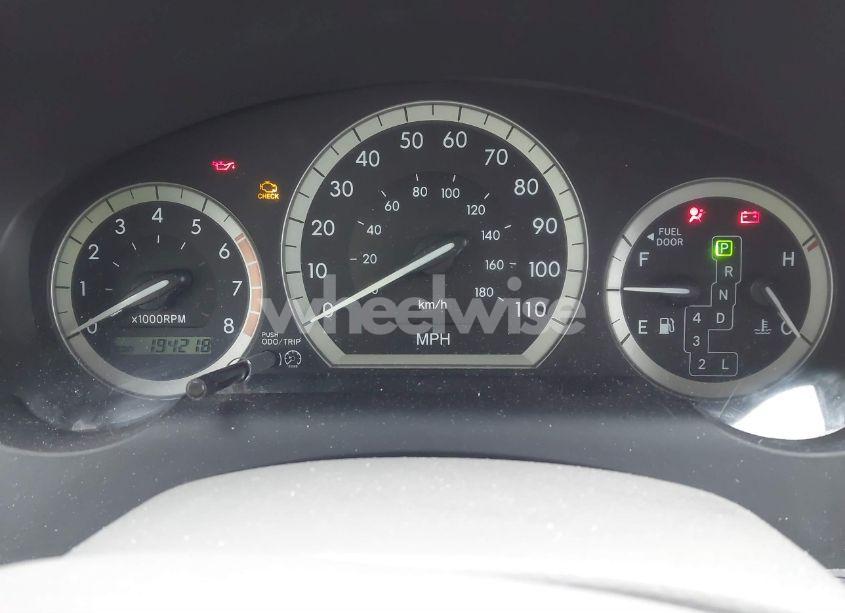 Photo 7 of 2005 Toyota Sienna XLE (VIN 5TDZA22C95S305055)