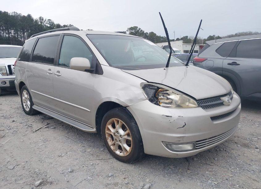 2005 Toyota Sienna XLE (VIN 5TDZA22C95S329971) main photo