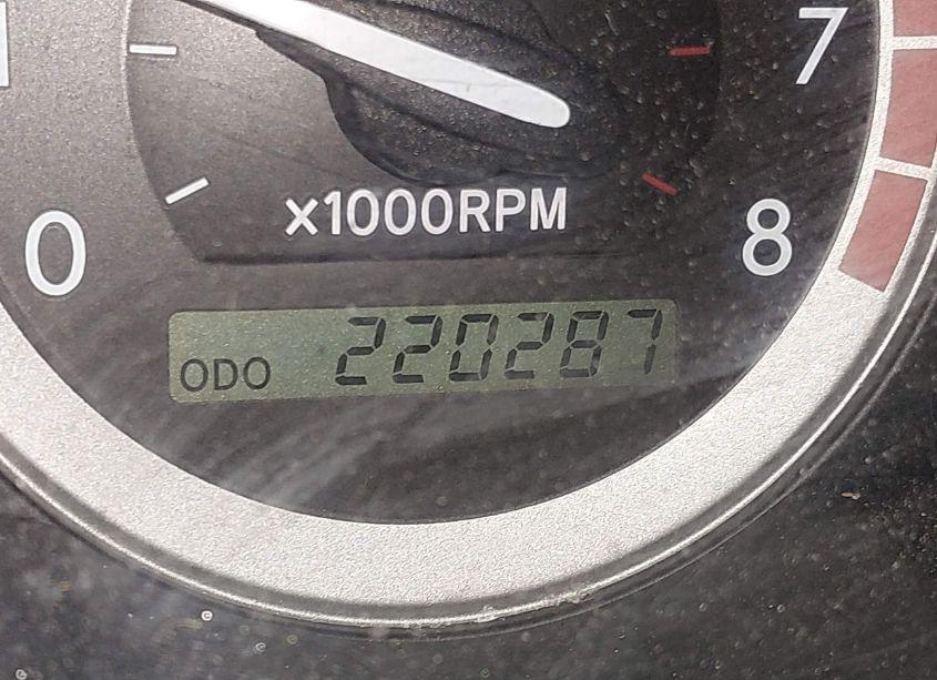 Photo 7 of 2005 Toyota Sienna XLE (VIN 5TDZA22C95S329971)