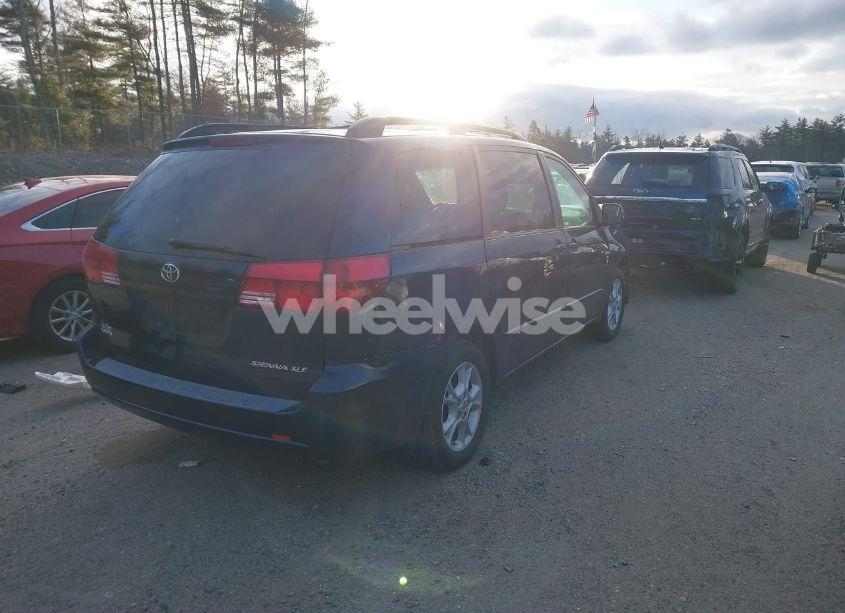 Photo 4 of 2005 Toyota Sienna XLE (VIN 5TDZA22C95S341201)