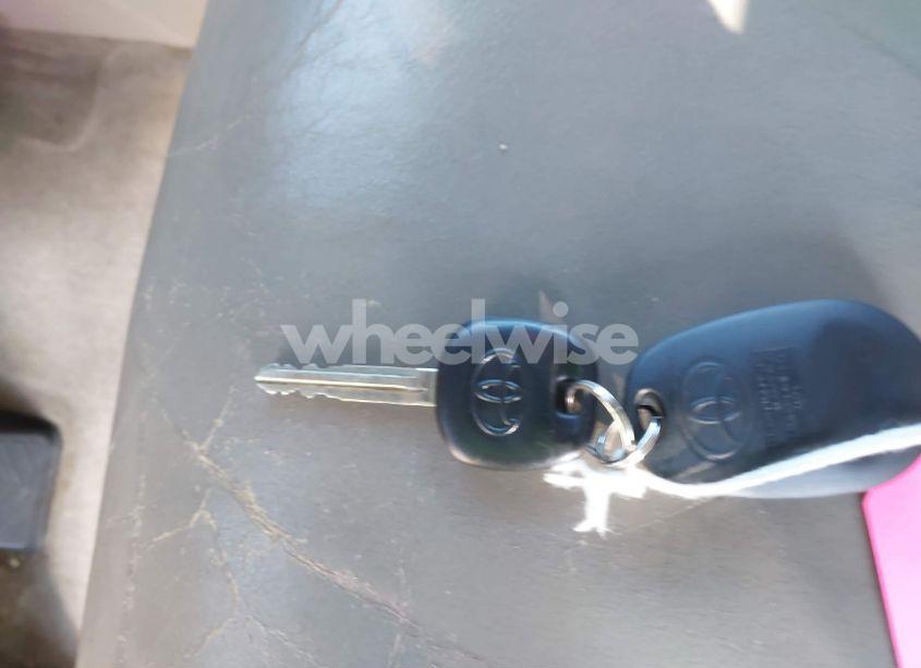 Photo 11 of 2005 Toyota Sienna XLE LIMITED (VIN 5TDZA22C95S365448)