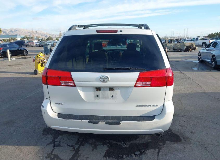 Photo 17 of 2005 Toyota Sienna XLE (VIN 5TDZA22C95S376059)