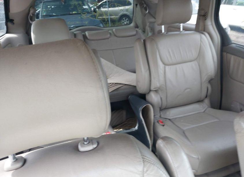 Photo 8 of 2006 Toyota Sienna XLE (VIN 5TDZA22C96S432776)