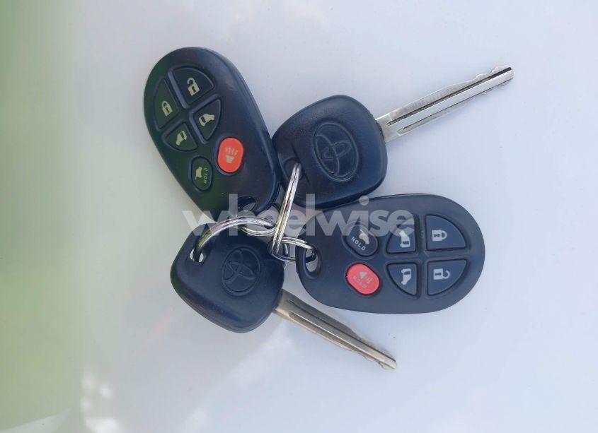 Photo 11 of 2006 Toyota Sienna XLE LIMITED (VIN 5TDZA22C96S519335)