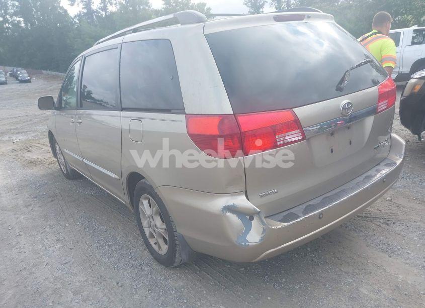 Photo 3 of 2004 Toyota Sienna XLE LIMITED (VIN 5TDZA22CX4S025529)