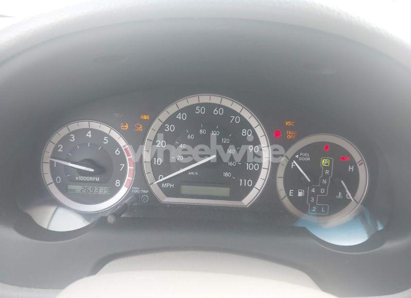 Photo 7 of 2004 Toyota Sienna XLE LIMITED (VIN 5TDZA22CX4S025529)