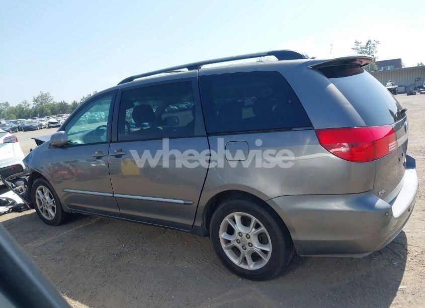 Photo 14 of 2004 Toyota Sienna XLE LIMITED (VIN 5TDZA22CX4S089232)