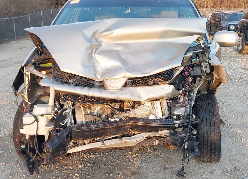 Photo 6 of 2004 Toyota Sienna XLE LIMITED (VIN 5TDZA22CX4S192411)