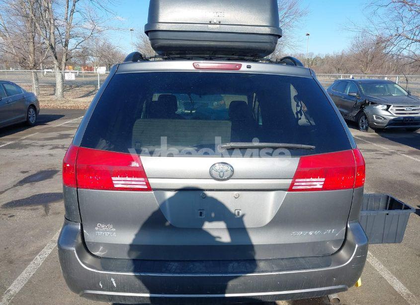 Photo 16 of 2005 Toyota Sienna XLE/XLE LIMITED (VIN 5TDZA22CX5S284040)