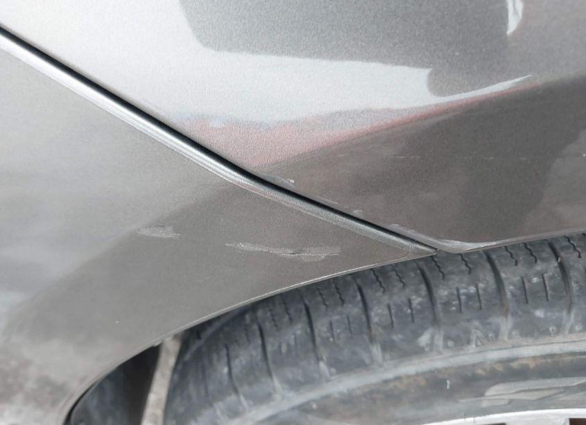 Photo 6 of 2005 Toyota Sienna XLE (VIN 5TDZA22CX5S289531)