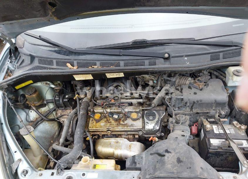 Photo 10 of 2005 Toyota Sienna XLE (VIN 5TDZA22CX5S331728)