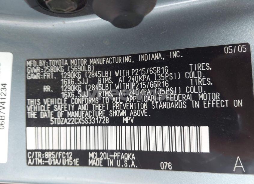 Photo 9 of 2005 Toyota Sienna XLE (VIN 5TDZA22CX5S331728)