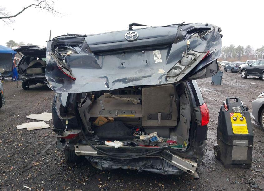 Photo 6 of 2006 Toyota Sienna XLE (VIN 5TDZA22CX6S436111)