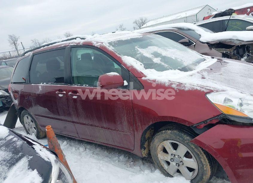 Photo 13 of 2006 Toyota Sienna XLE (VIN 5TDZA22CX6S457363)