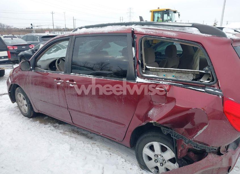 Photo 14 of 2006 Toyota Sienna XLE (VIN 5TDZA22CX6S457363)